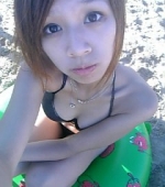 chinese-gfs-bikini-beach-01