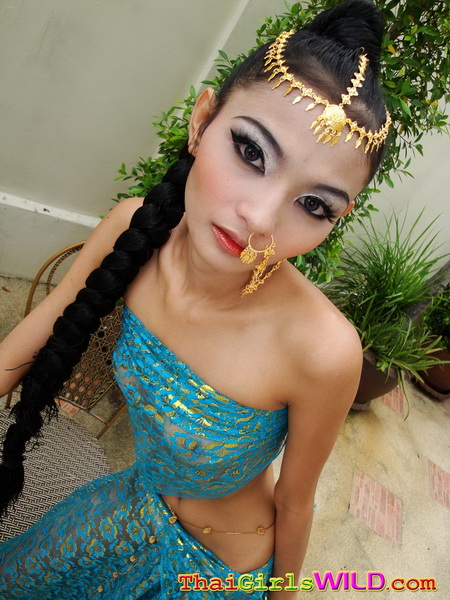 Hot Thai teen Eaw dressed as Indian Goddess | Asian Porn Times