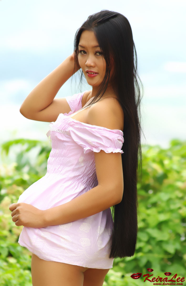 Long Haired Pinay Babe Posing In Outdoors Asian Porn Times